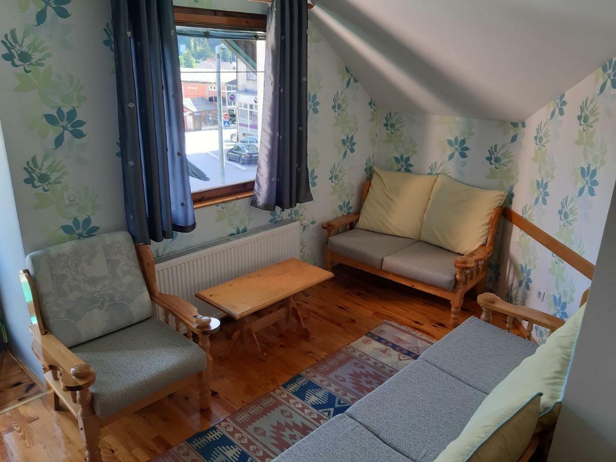 Caffe Pizzeria I Apartmani Bona Fides Nm Nova Varoš Exteriör bild